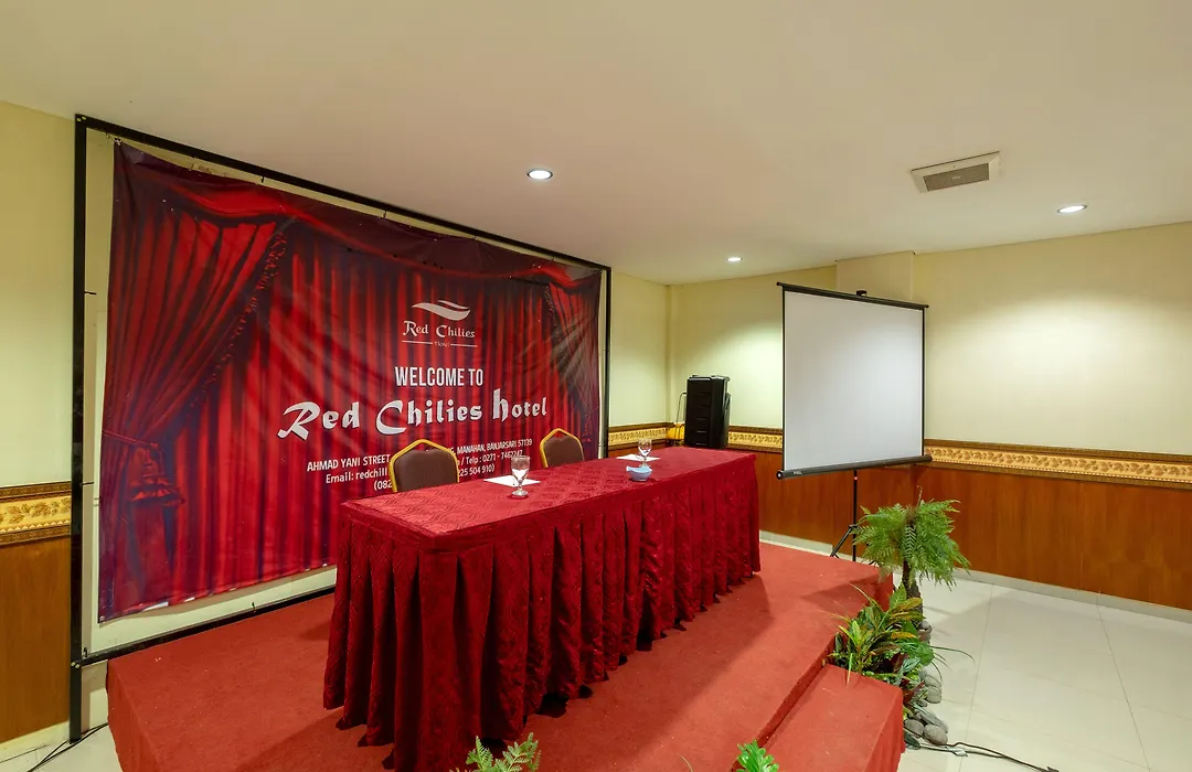 Red Chilies Hotel-1